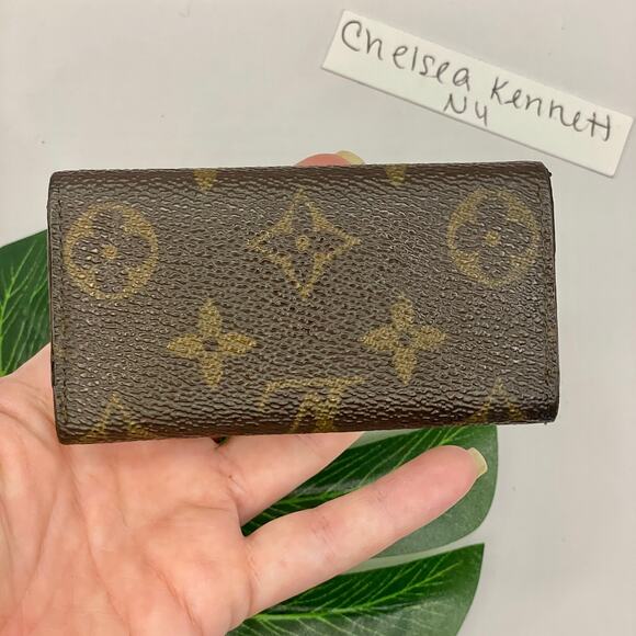 Louis Vuitton 4 Key Holder Chain Monogram Canvas Wallet SLG - Picture 7 of 12